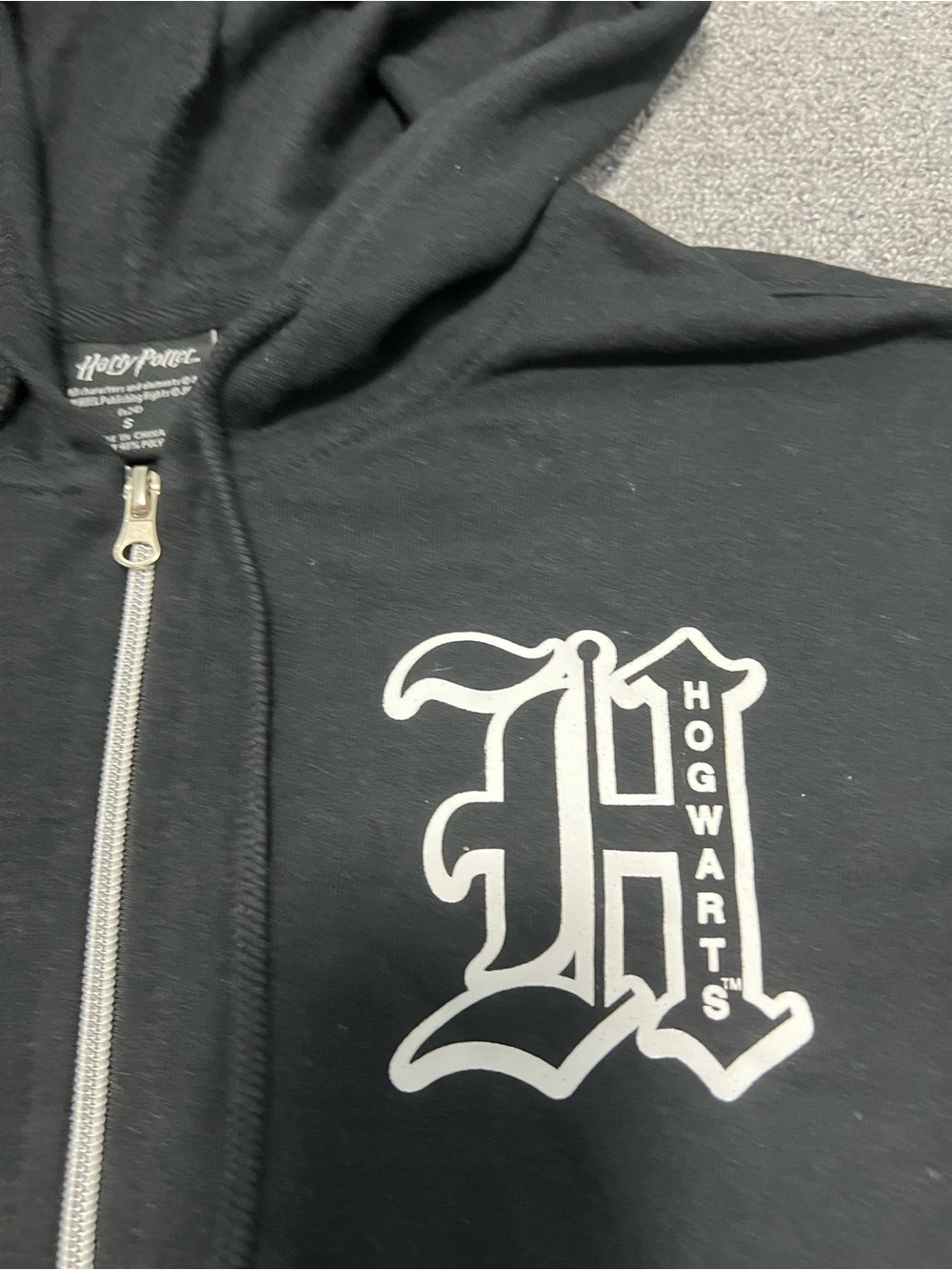 Harry Potter Hogwarts Black Full-Zip Hoodie Adult S - Picture 3 of 9